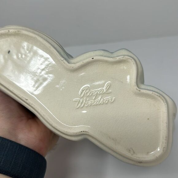 Royal Windsor Mary planter vase - Picture 3 of 3